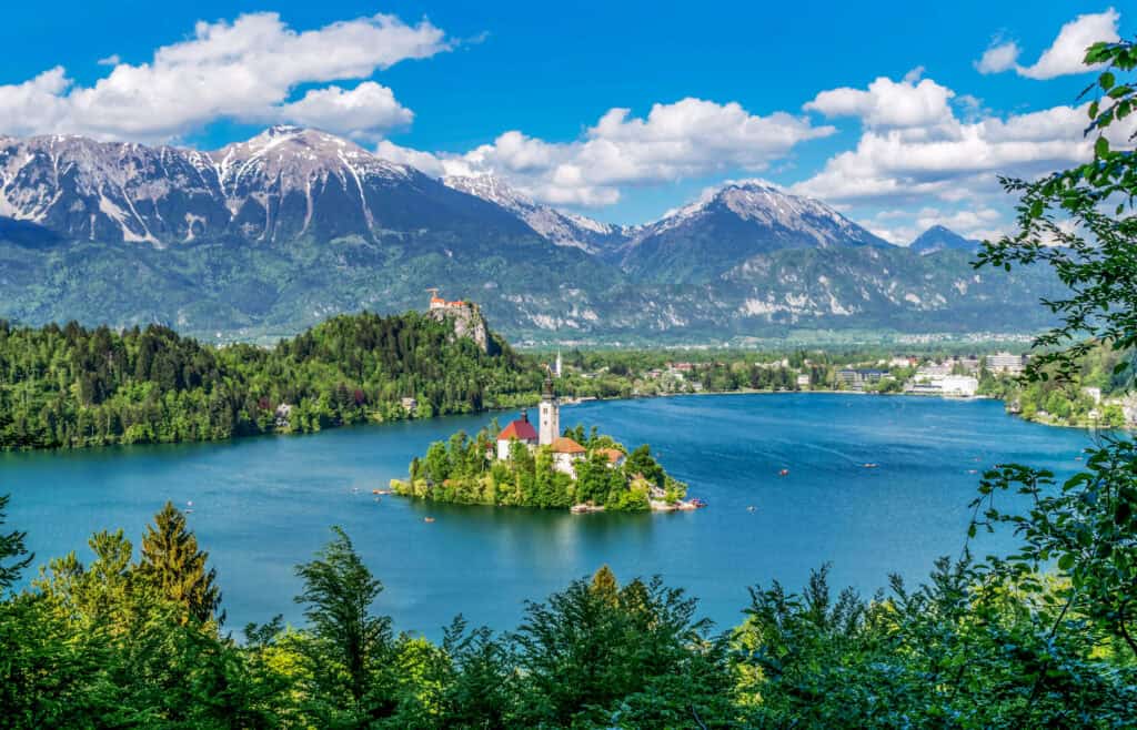 Comprehensive Guide to Planning Your Dream Trip to Switzerland