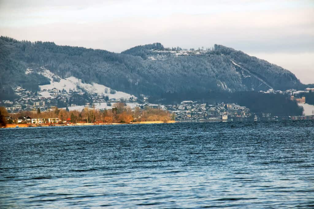 vecteezy landscape on lake traunsee in salzkammergut in upper austria 38004673