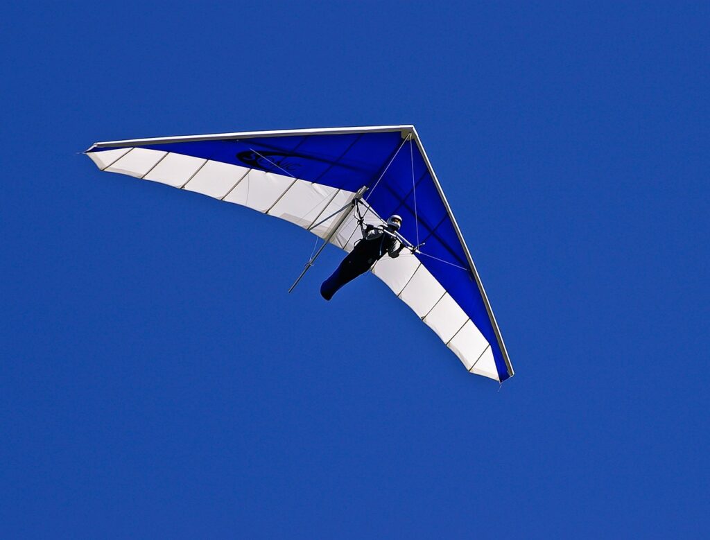 Paragliding vs Hang Gliding